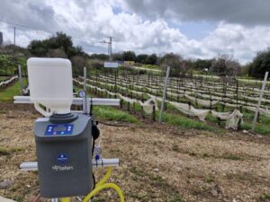 AccuRite, a closed transfer dosing system in winyard 